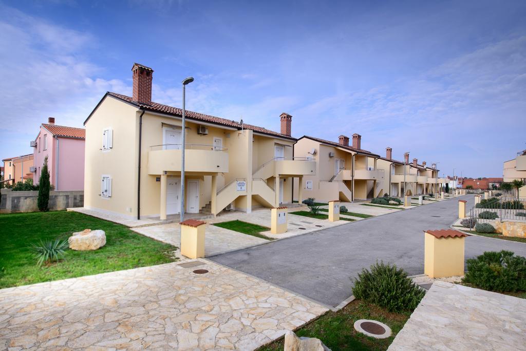 Plavo Nebo Istra Apartments メドゥリン エクステリア 写真
